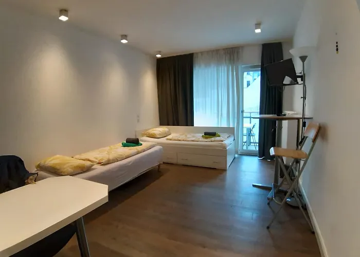 Guenstiges An Der Uniklinik Apartman *